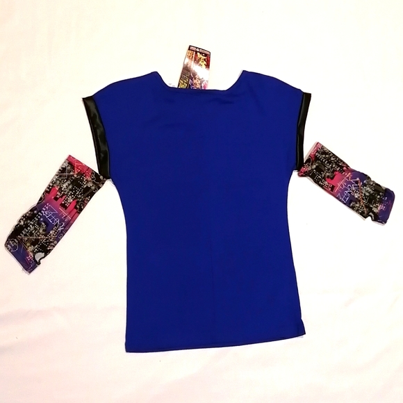 Monster High Girl's Shirt Arm Warmers NWT Size M/M(10/12) - Picture 2 of 10